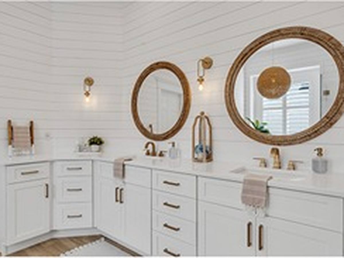 After: Coastal Master Vanity