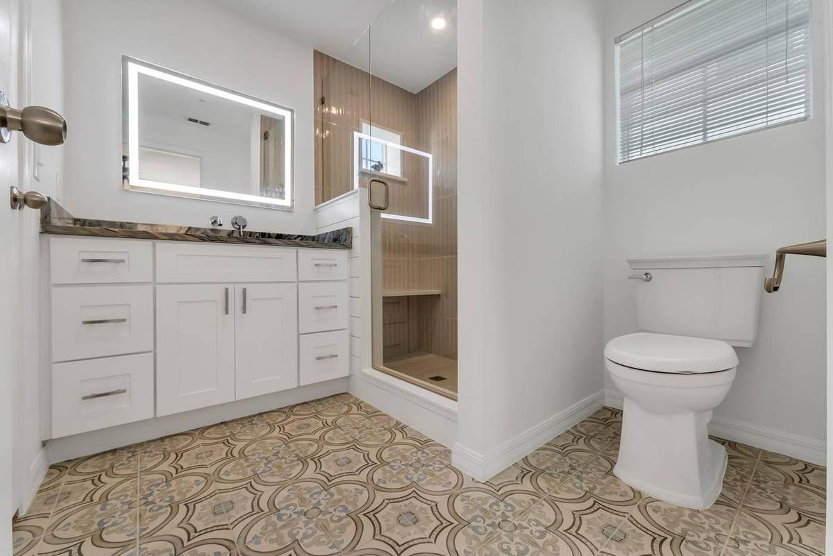 Modern Master with Patterned Tile