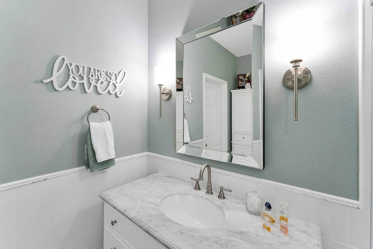 Sage Guest Bath